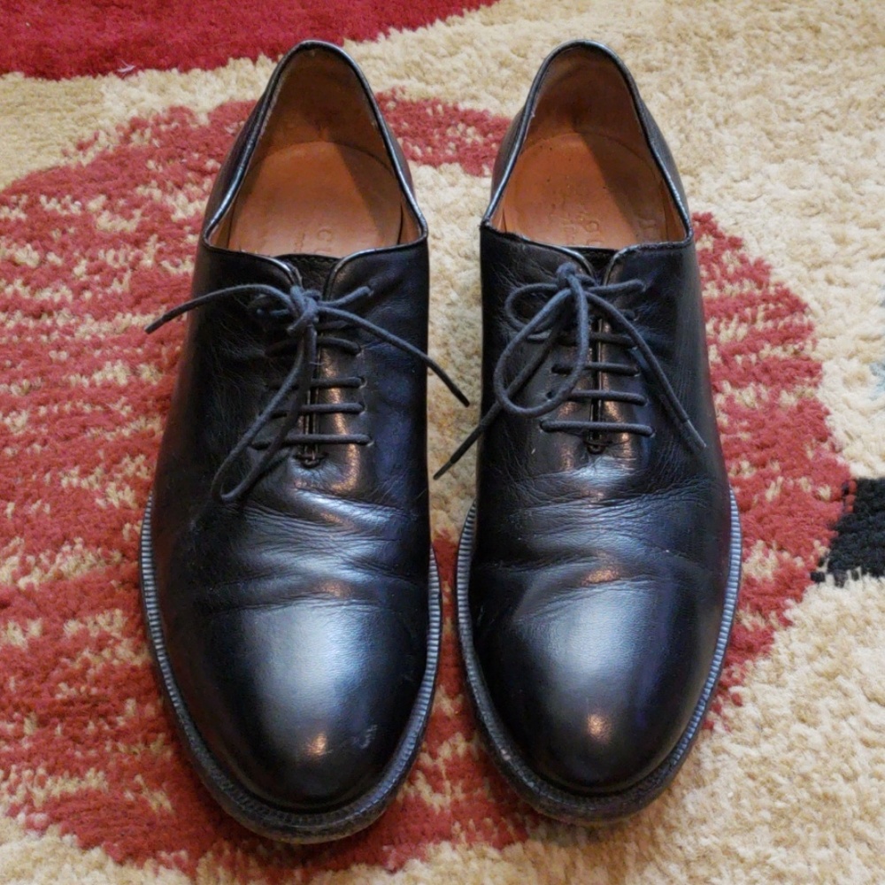 Gucci black lace up